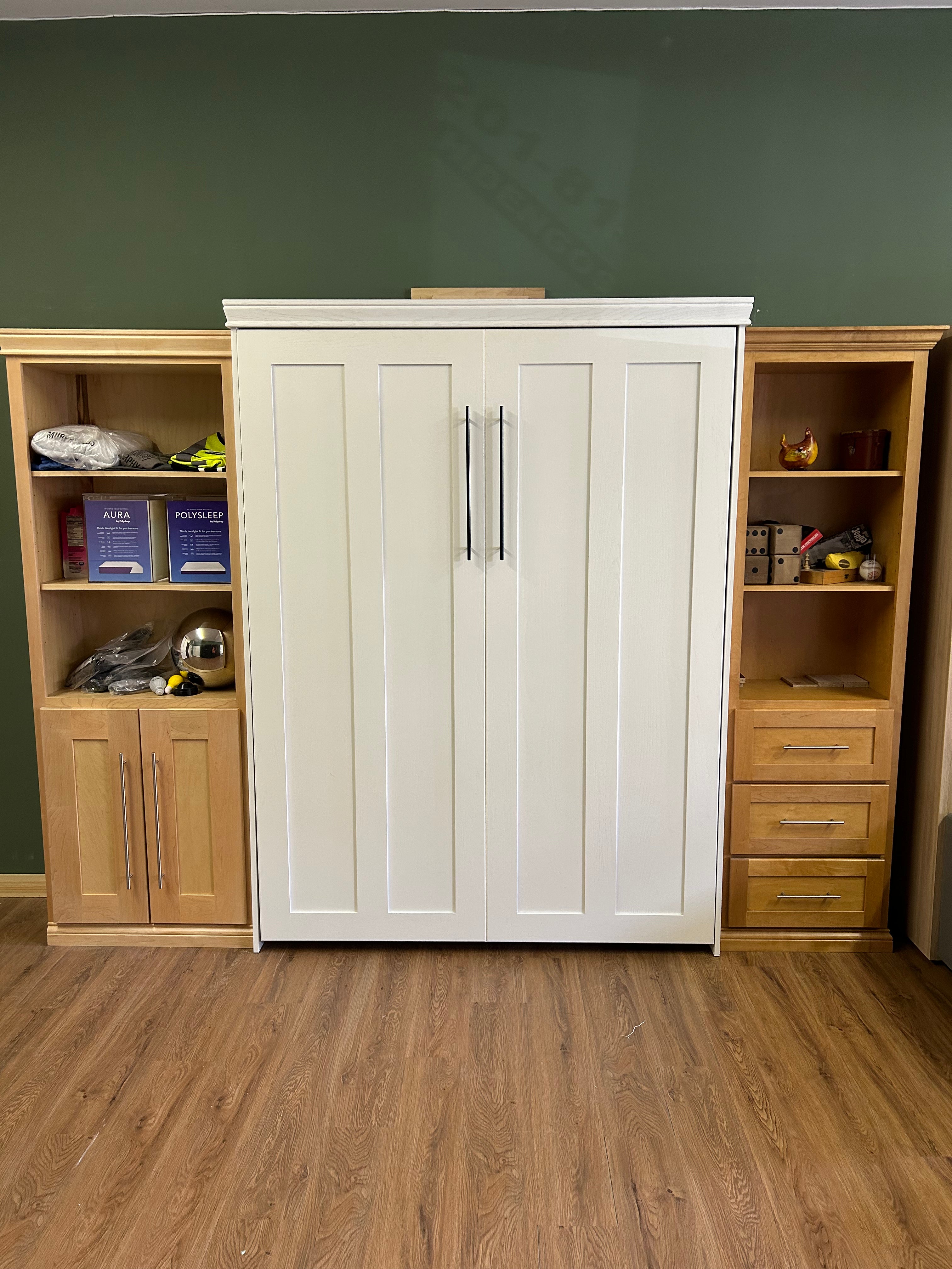 Queen Size Manhattan - Pre Owned