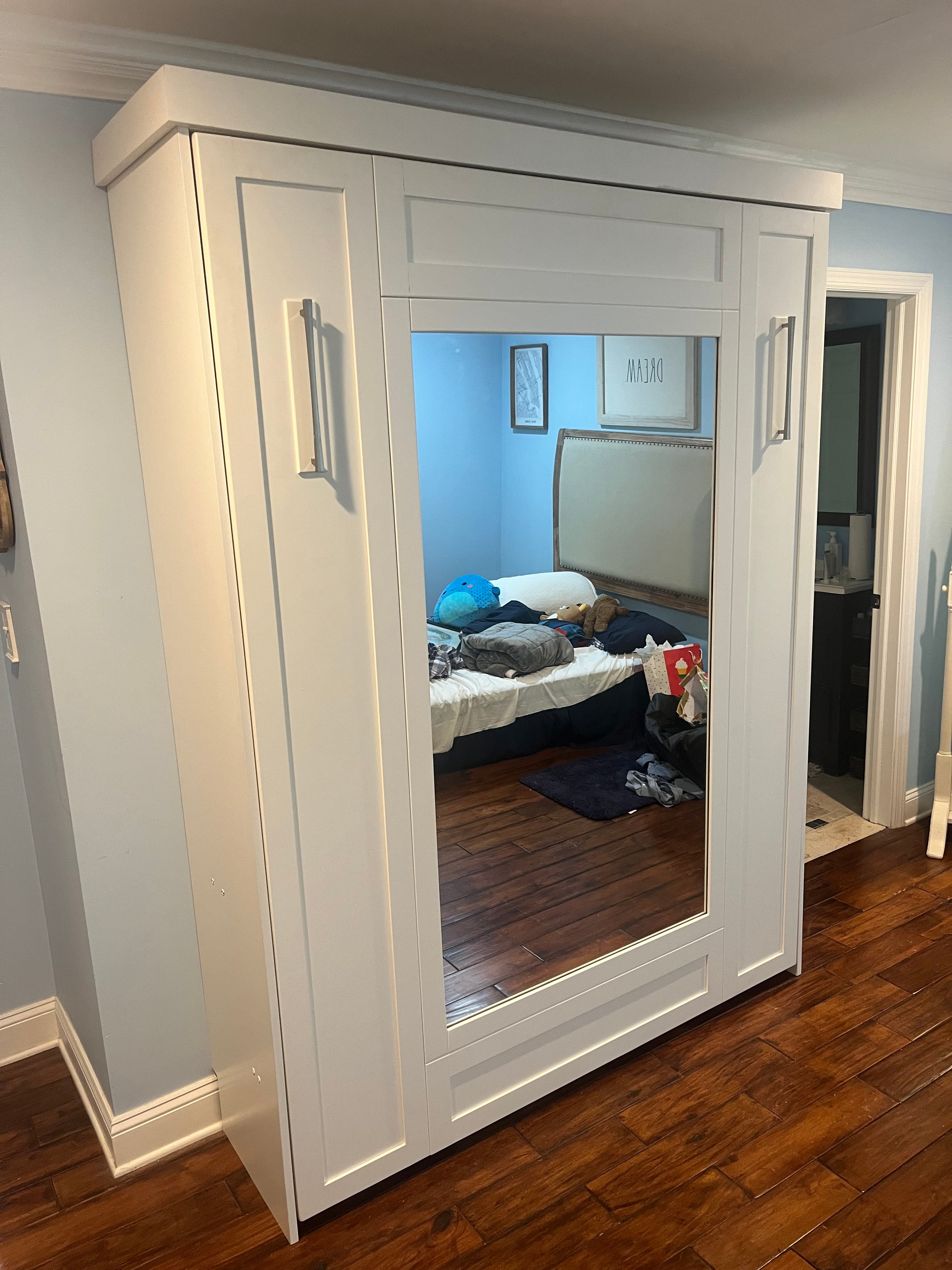 Preowned Mirror Bed - Hide N Go Sleep Murphy Beds